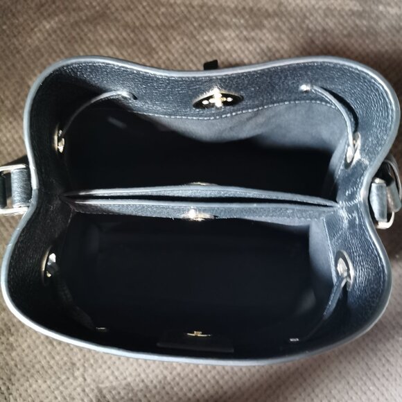 Black and Cream Plaid /Gold Pebbled/Embossed Leather Bucket Bag EUC # 263 - Picture 6 of 11